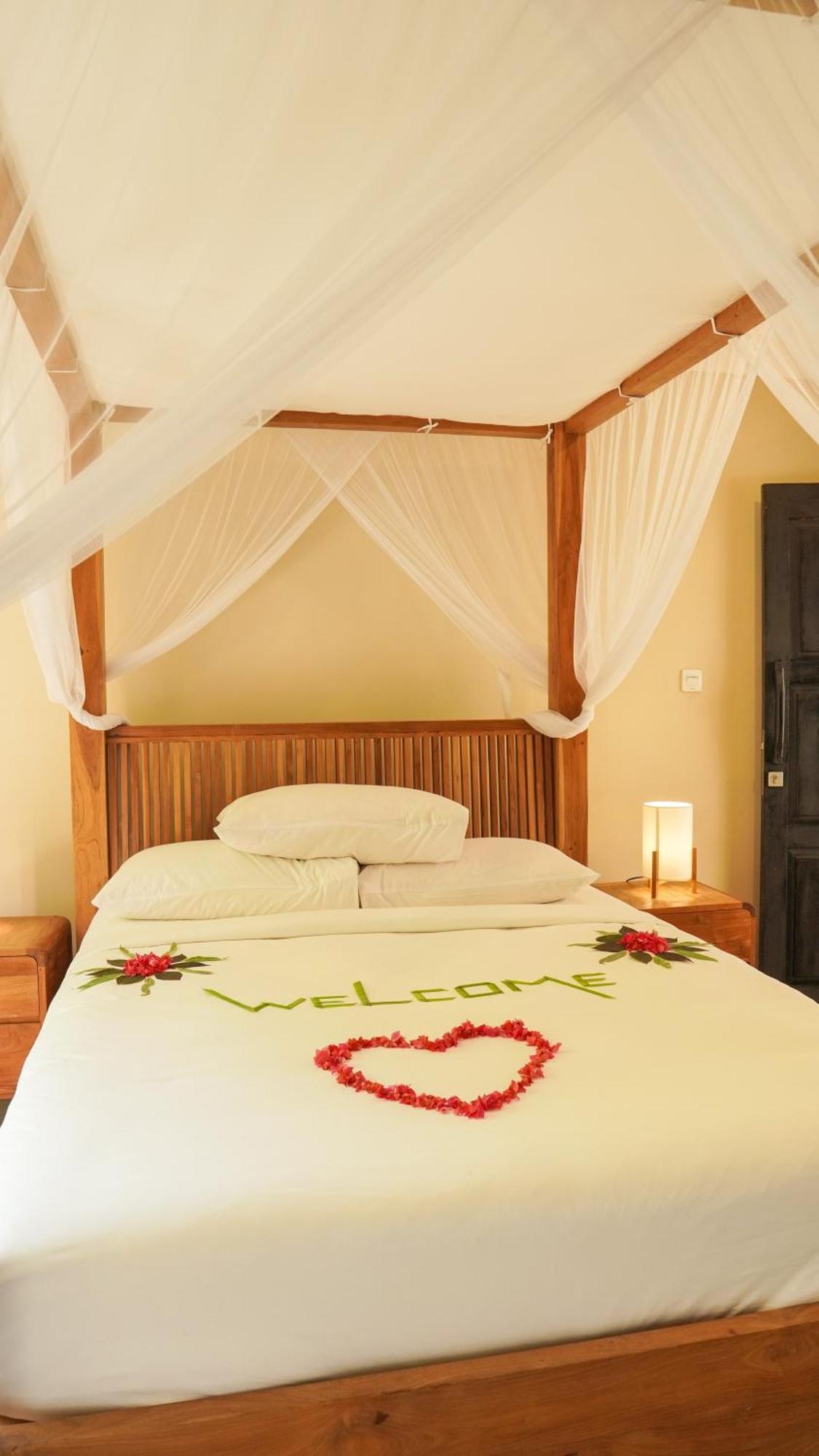 Sanglung Villas & Suites Kubutambahan  Стая снимка