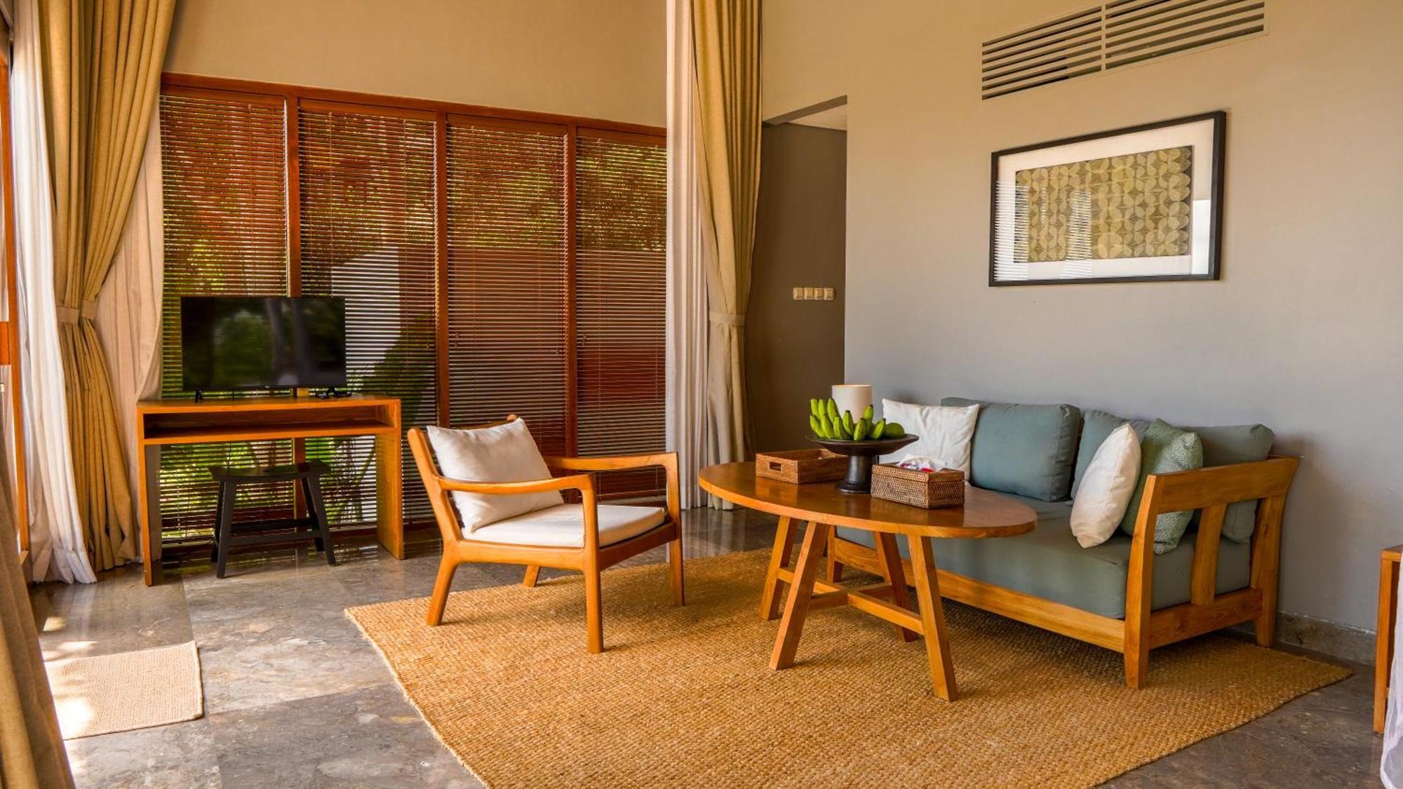 Sanglung Villas & Suites Kubutambahan  Стая снимка