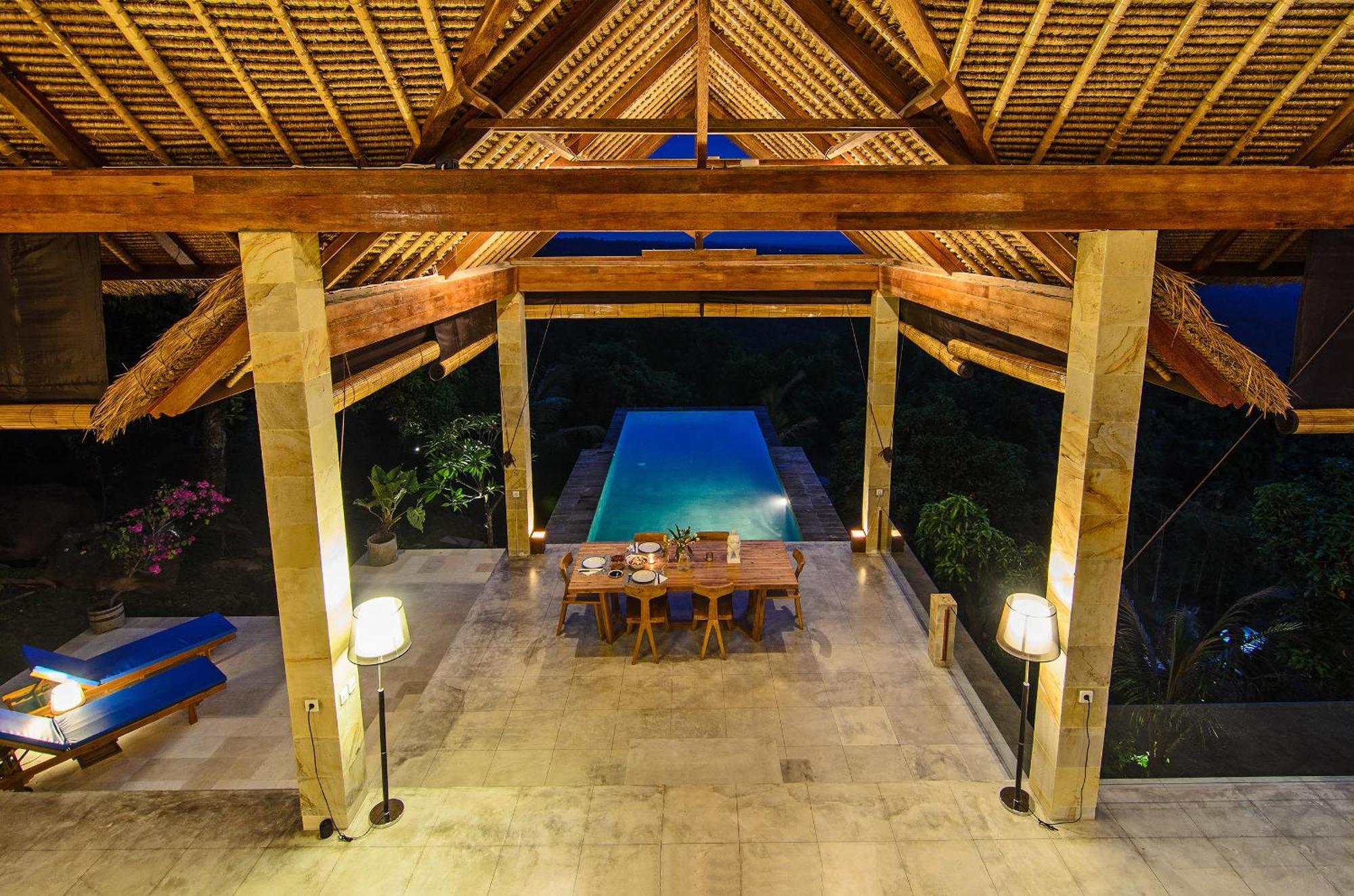 Sanglung Villas & Suites Kubutambahan  Стая снимка